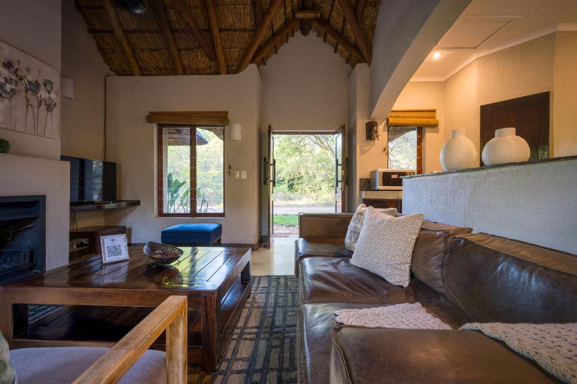 Raptors Lodge Hoedspruit Exterior foto